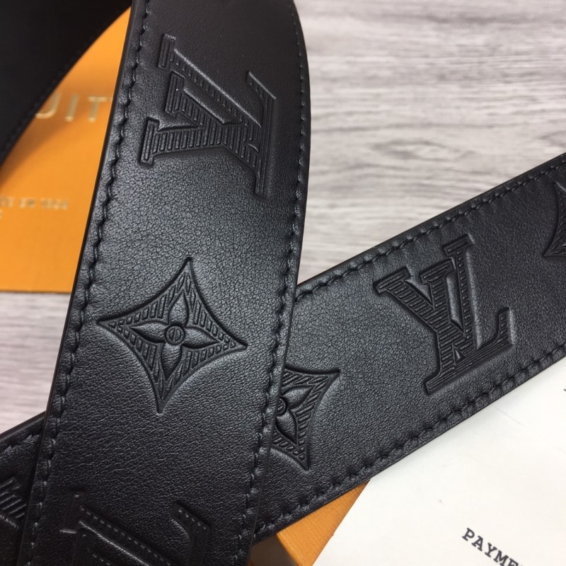 LOUIS VUITTON Belts